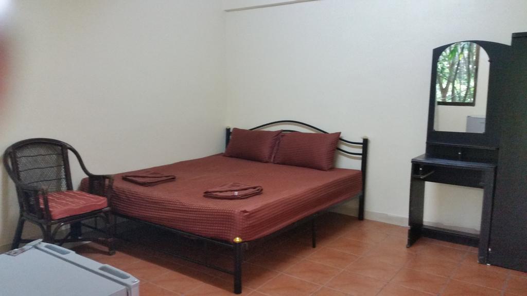 Sunsets Apartment Patong