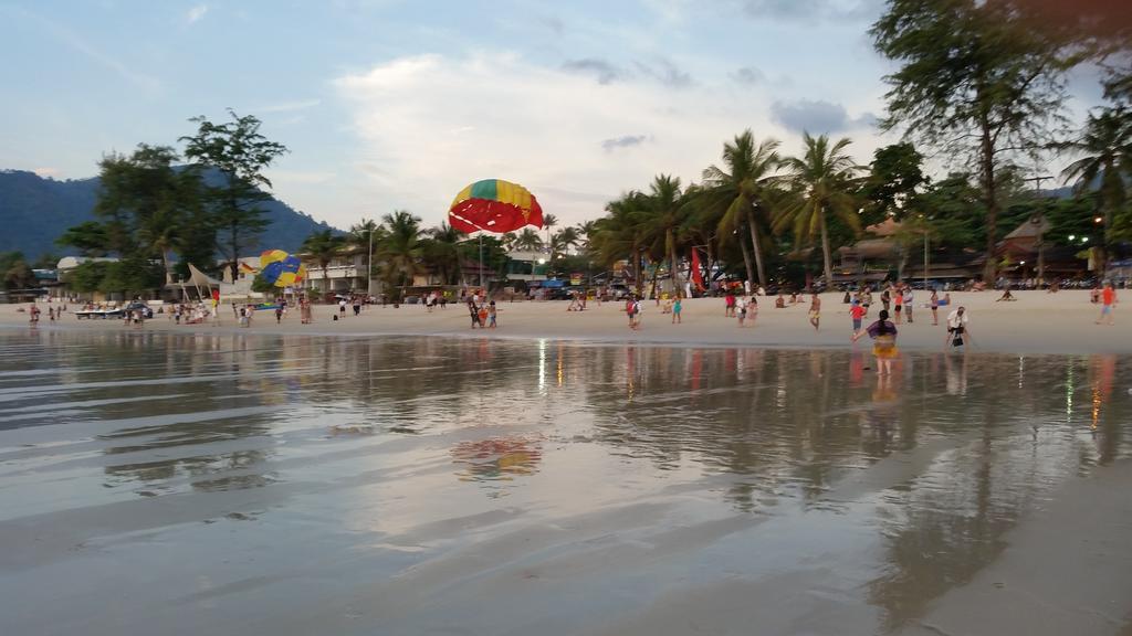 Sunsets Apartment Patong