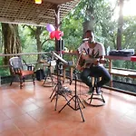 Sunsets Guesthouse